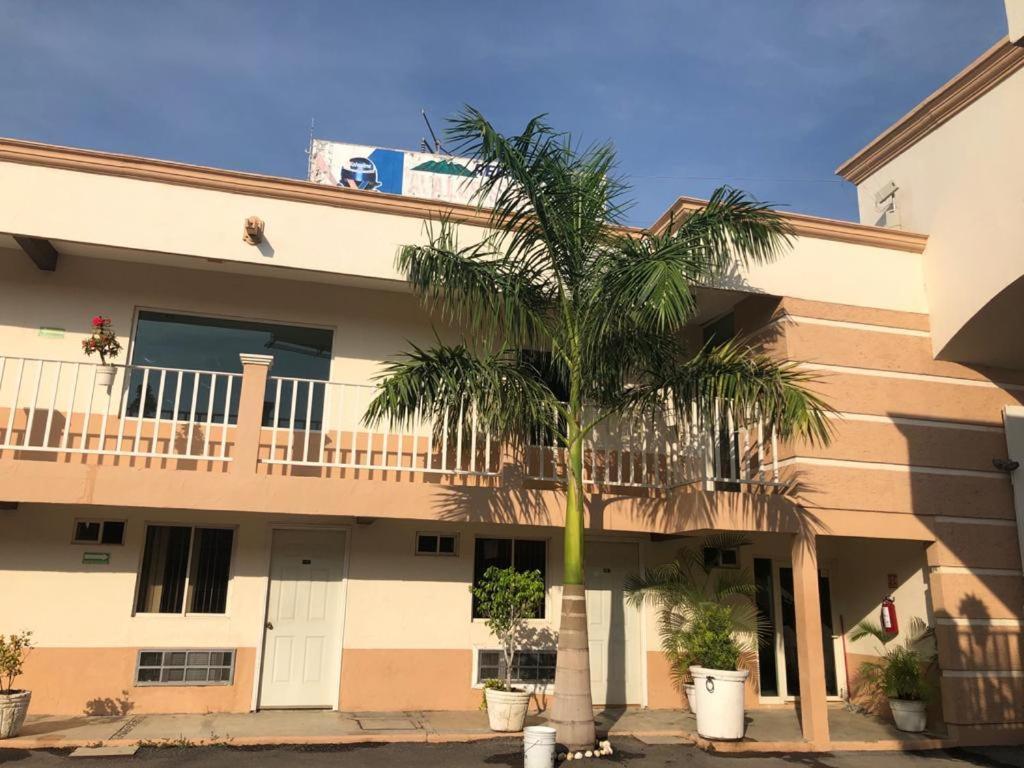 Hotel Nuevo Santander Сьюдад-Виктория Экстерьер фото